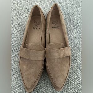 BEAST FASHION Women's Brown Suede Loafers